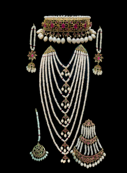 regal_nizami_ruby_pearl_jadau_set_klip2dea